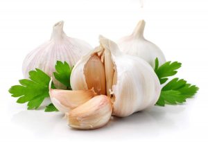 dùng tỏi là cách chữa cảm lạnh, cảm cúm rất hay